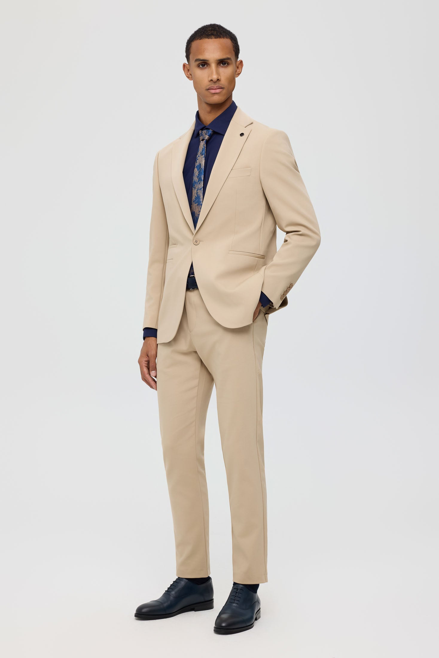 Men’s Modern Tailored Suit – Stretch Cotton Elegance | Style 4073-0