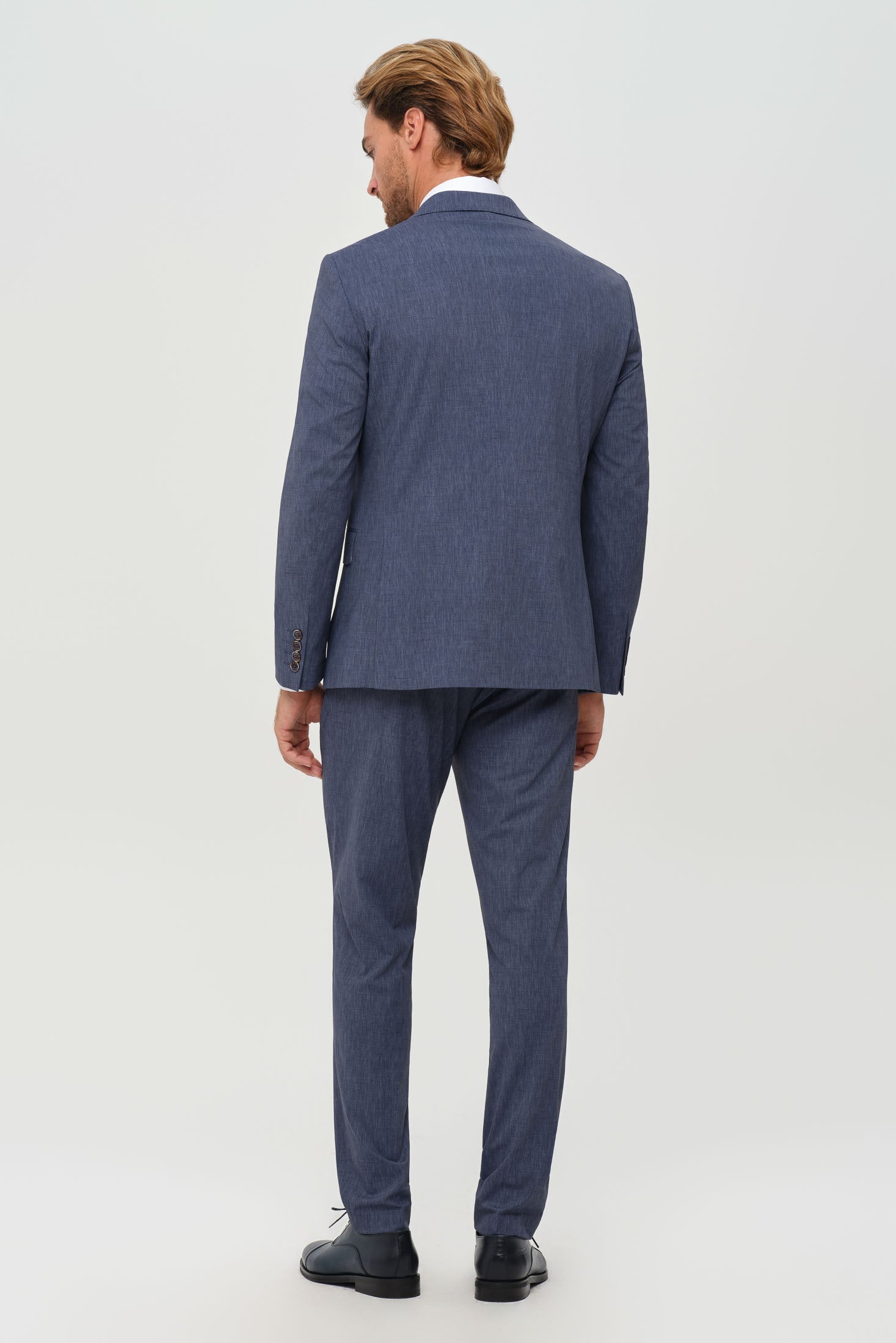 Men’s Double-Breasted Suit – Refined Stretch Structure | Style 4077-4